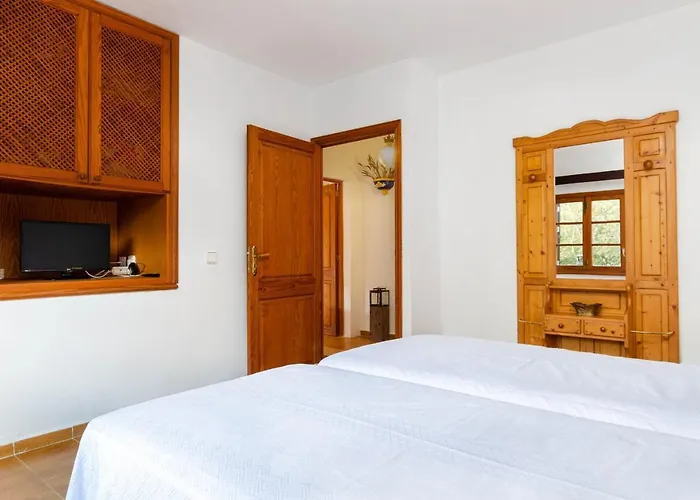 Yourhouse Can Jaume, Quiet Villa With Private Pool In Arta